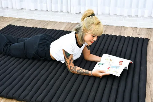 Vista 423 de Leewadee colchón tailandés enrollable para cama de invitados, tapete de yoga, para masaje tailandés, ecológico, orgánico y natural.