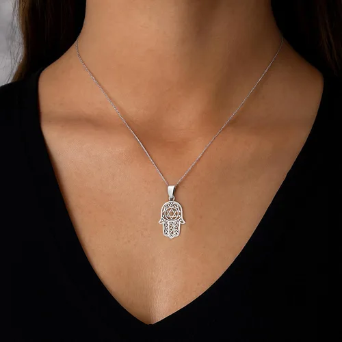 Vista 2 de AeraVida Hamsa o mano de Dios con la estrella de David collar con colgante de plata de ley 925 Collar Hamsa para mujer Collar de estrella
