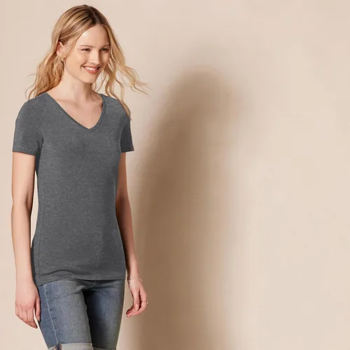Vista 2 de Tienda Essentials Women's Regular-Fit Short-Sleeve T-Shirt (Crewneck and V-Neck Options), Multipacks