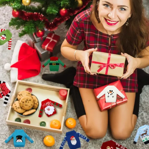 Vista 6 de Aoriher Juego de 9 piezas de accesorios de elfo de Navidad, ropa de elfo, suéter, ropa de punto, alce, árbol de Navidad, copo de nieve (estilo alce)