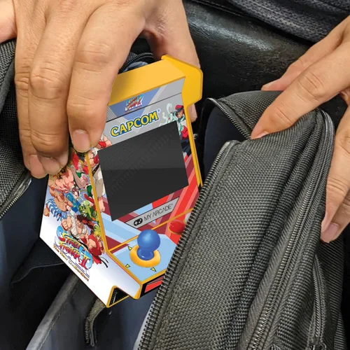 Vista 4 de My Arcade Super Street Fighter II Nano Player Pro: 2 Games in 1, 4.8" Video Game Collectible