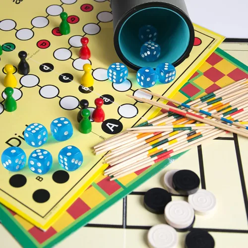 Vista 6 de GWHOLE Juego de dados de cuero apilables con 10 dados para Yahtzee Farkle Party