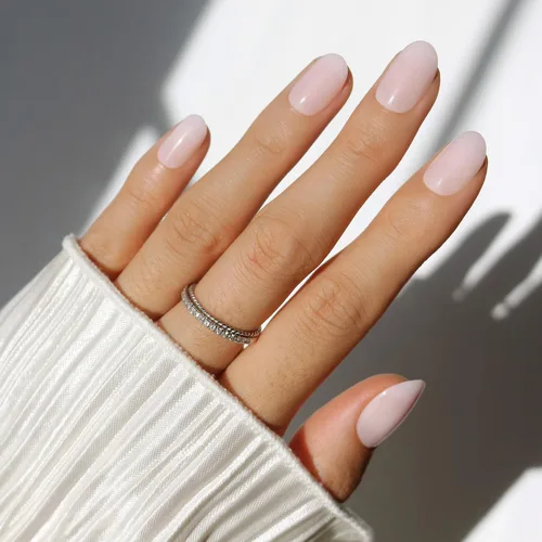 Vista 22 de Glamnetic Uñas postizas a presión – Uñas postizas redondas supercortas, uñas neutras nude, con punta francesa inversa dorada, lujo silencioso, 12