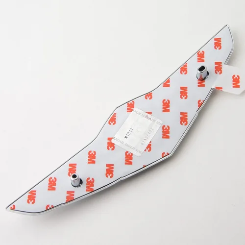 Vista 4 de Logo insignia trasera de Hyundai para Hyundai Genesis Sedan año 2015