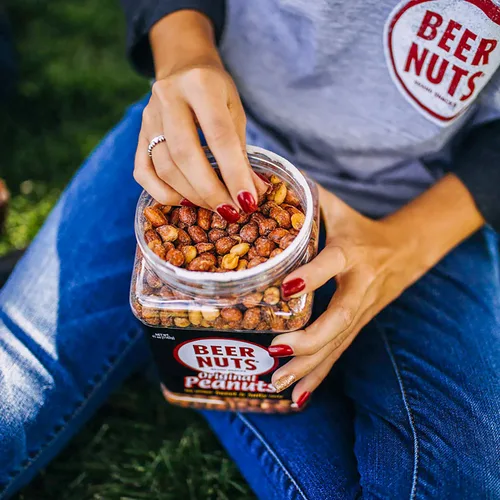 Vista 6 de BEER NUTS - Frascos resellables de 1.16kg y 737g.