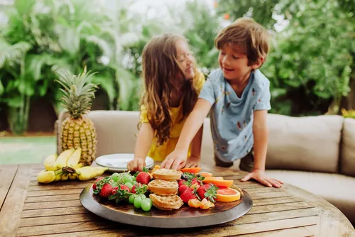Vista 5 de PICNIC TIME NCAA Nebraska Cornhuskers Lazy Susan Bandeja para servir, plato giratorio de madera, plato de servir queso, madera de acacia