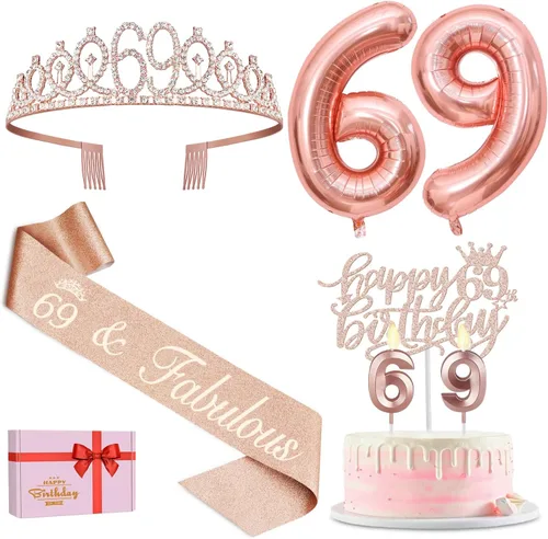 Vista 27 de Decoraciones de cumpleaños número 17 para niña, incluyendo tiara y banda de cumpleaños de 17, decoración para pastel y velas, globos de números