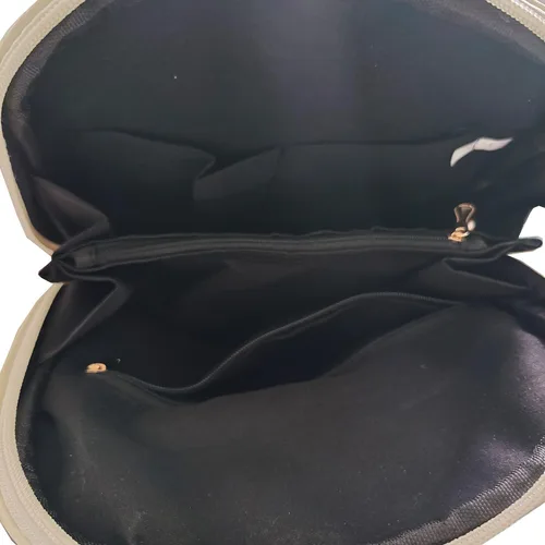 Vista 6 de Nevenka mochila informal estilo cartera de imitación cuero con cierre para mujer