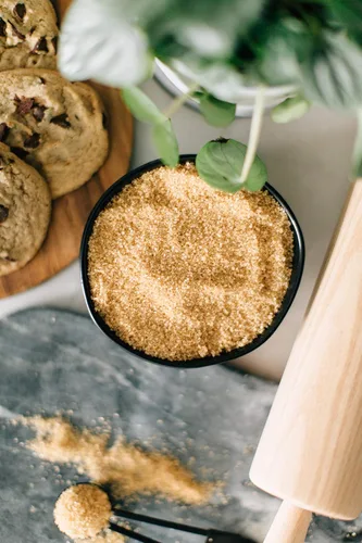 Vista 4 de Akenton Azúcar de caña cruda orgánica certificada por USDA, bolsa resellable de 1.5 libras 100% natural, sin procesar, sin blanquear, sin refinar