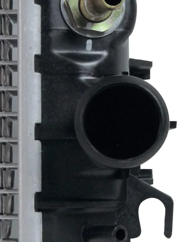Vista 4 de TYC Radiador 2190 compatible con Mercedes Benz Ml320 1998-2005