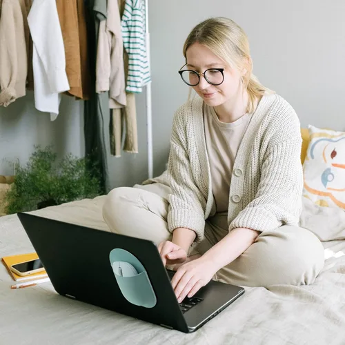 Vista 3 de Epessa Soporte para bolígrafo adhesivo verde para cuaderno y funda universal para mouse