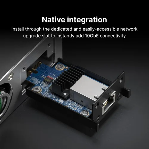 Vista 3 de Módulo de actualización de red Synology añade 1x 10GbE RJ-45 (E10G22-T1-Mini)