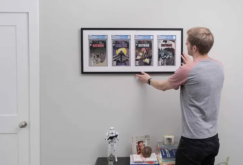 Vista 4 de Marco de cómics de 6 cómics, marco negro para collage de cómics con alfombrilla negra para mostrar 6 libros de cómics de la Edad de Plata