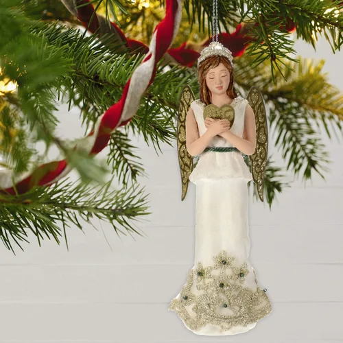 Vista 4 de Hallmark Adorno de recuerdo 2019 Año de Navidad con fecha de amor de ángeles