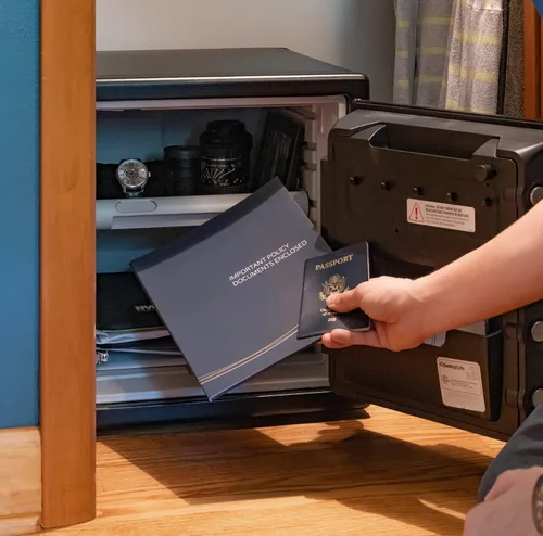 Vista 9 de SentrySafe Caja fuerte ignífuga e impermeable para el hogar con cerradura biométrica de huellas dactilares, teclado y cerradura de llave