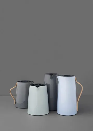 Vista 3 de Stelton Emma - Jarra de té al vacío, tetera aislada de plástico con tapa e inserto térmico de acero inoxidable para bebidas calientes, diseño