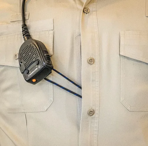 Vista 3 de Mantiene el micrófono de radio portátil en su lugar para policía/aplicación de la ley marrón