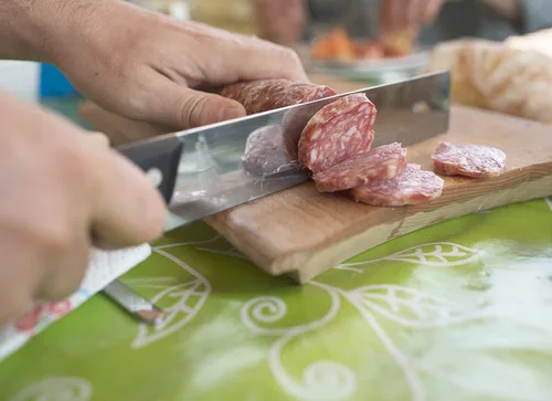 Vista 2 de Creminelli - Carnes finas artesanales italianas, Finocchio Salami, 5.5 onzas