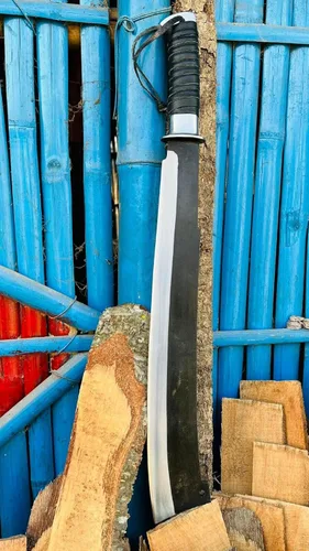 Vista 2 de Machete Jungle de 18 pulgadas, hoja de acero de alto carbono de espiga completa, agua de equilibrio templado con mango de palisandro y envoltura