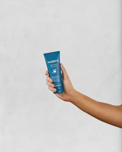 Vista 3 de Harry's Crema de afeitar - Crema de afeitar para hombres con eucalipto - paquete de 2 (3.4 onzas)