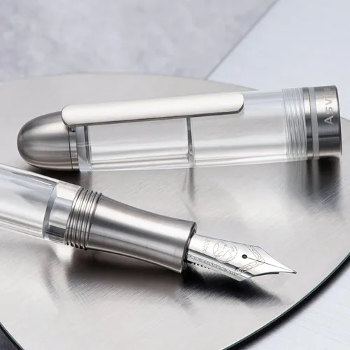 Vista 2 de Asvine P36 - Pluma estilográfica de titanio con relleno de pistón, punta media Bock Juego de estuche de acrílico transparente transparente