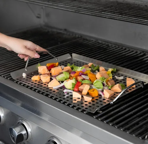 Vista 5 de Outset 76630 Rejilla superior de acero inoxidable para parrilla, juego de 2, 11"x7" y 11"x17