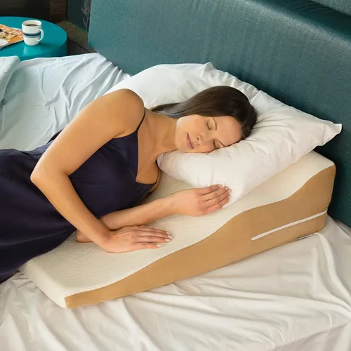 Vista 3 de Avana Cuña de Cama Contorneada de 24" Almohada de Apoyo con Espuma Viscoelástica Infundida con Gel y Cubierta de Tencel Refrescante