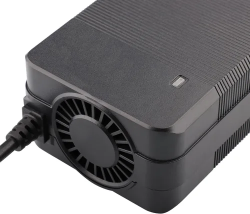 Vista 4 de Cargador de 54.6 V 3 A, salida de 48 V CC, 54.6 V, 48 voltios, cargador de repuesto para batería Jetson Haze de iones de litio de 48 V, cable