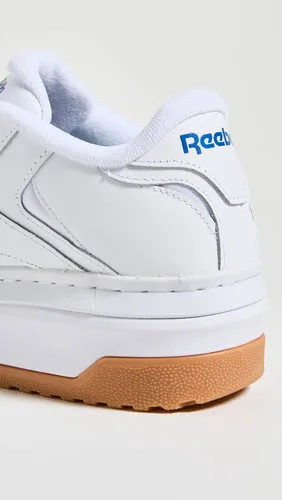 Vista 3 de Reebok Tenis Club C Extra para mujer