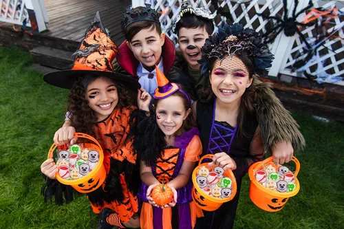 Vista 8 de Fruidles Caramelos de piruleta de tatuaje de fantasma de Halloween, ideal para rellenos de bolsas de fiesta, envueltos individualmente (1 libra)
