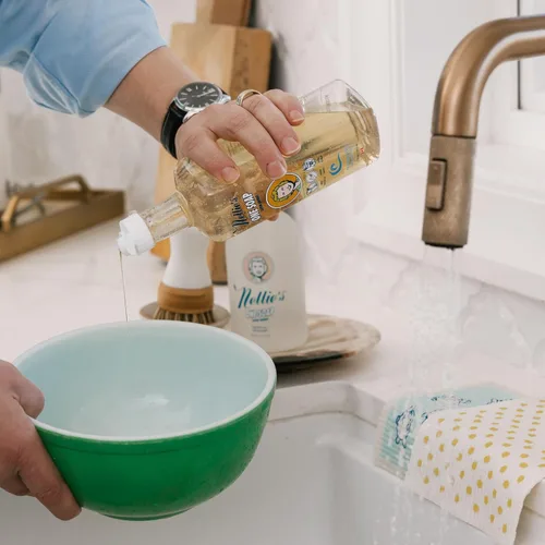 Vista 4 de Nellie's One Soap - Limpiador multiusos sin fragancia para platos, superficies y manos, fórmula suave a base de plantas que es suave para la piel