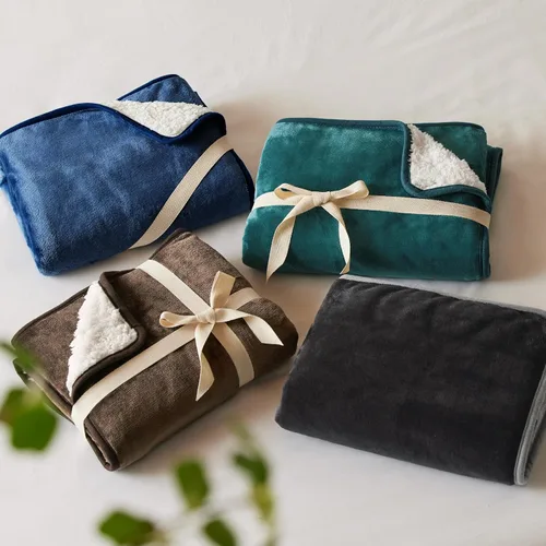 Vista 109 de Bedsure - Mantas impermeables para perros pequeños - Manta de felpa de sherpa con impresión suave lavable para perros y gatos, protector de muebles