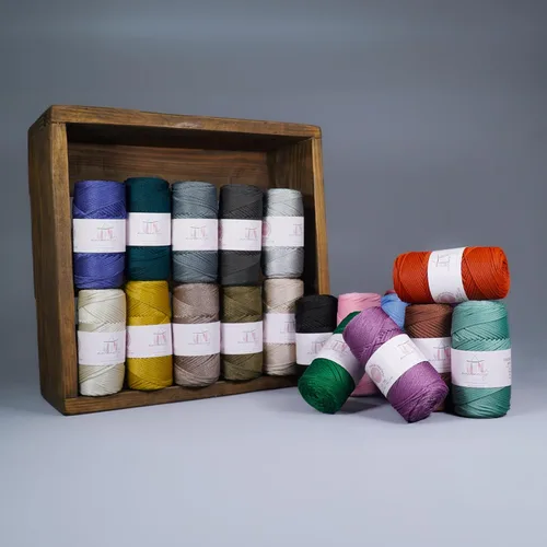 Vista 7 de Makromecity, 2 carretes de cordón de macramé de poliéster de 2 mm x 250 yardas (750 pies) de 2 mm de cordón de polipropileno para macramé, ideal