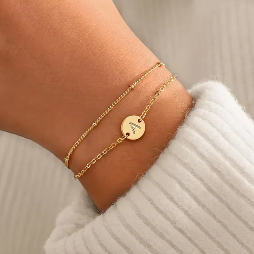 Vista 2 de MONOZO Pulseras con iniciales de oro para mujer a la moda, delicadas pulseras chapadas en oro de 18 quilates con letras iniciales, pulsera