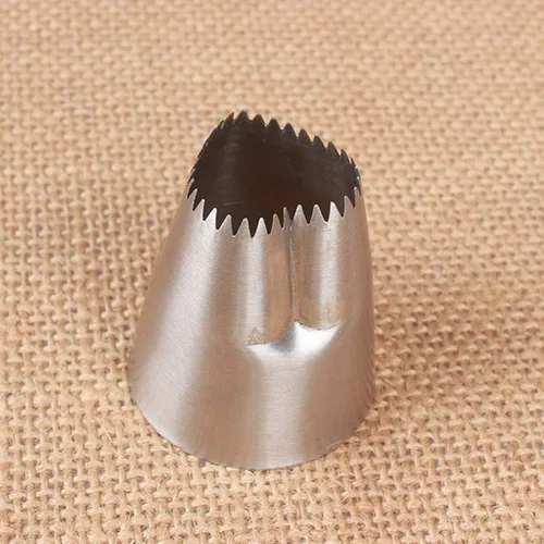 Vista 4 de Juego de boquillas de acero inoxidable en forma de corazón para tartas de glaseado, decoración de tuberías, moldes de postre, boquillas