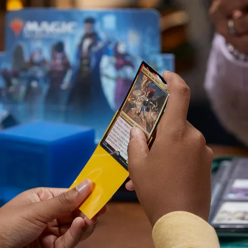 Vista 4 de Magic: The Gathering Murders at Karlov Manor Play Booster Box - 36 paquetes (504 cartas mágicas)