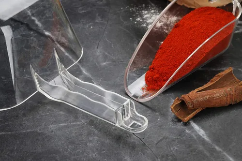 Vista 6 de New Star Foodservice 34424 Cuchara para hielo utilitaria de plástico de policarbonato, transparente, 24 onzas