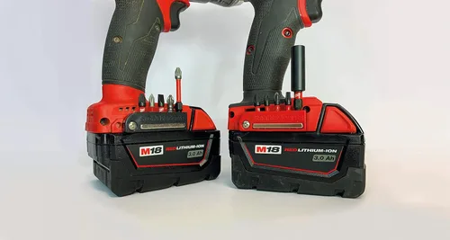 Vista 3 de StealthMounts Soporte magnético para puntas Milwaukee M18 (paquete de 2) - Rojo Fabricado en Reino Unido
