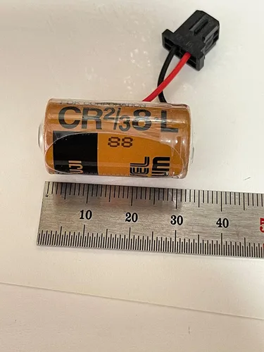 Vista 3 de (8-Pack) Compatible con Fuji CR2/3 8.L 2000mAh 3V PLC Batería de litio FDK CR2/38.L con enchufe negro