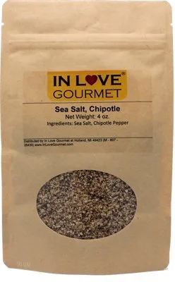 In Love Gourmet Chipotle Pepper - Bolsa de sal marina de 4 onzas – La sal marina de chipotle tiene un rico sabor a pimienta tostada que trae un