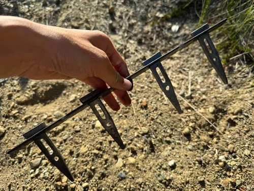 Vista 9 de Sandbaggy Bridas planas X para formas de hormigón (para paredes de 8 pulgadas), acero de calibre 11, compatibles con pernos de cuña estándar, formas