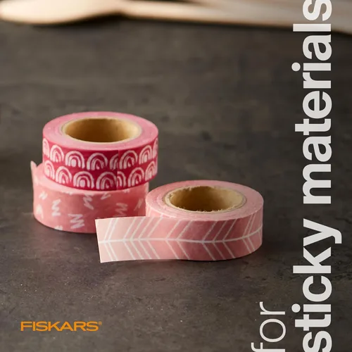 Vista 6 de Fiskars Micro Trip - Tijeras de corte de precisión con empuñadura suave, hojas de acero inoxidable antiadherentes, 5 pulgadas