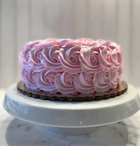 Vista 6 de Pastel falso de roseta rosa hecho a mano por Dezicakes - Pastel falso - Pastel artificial