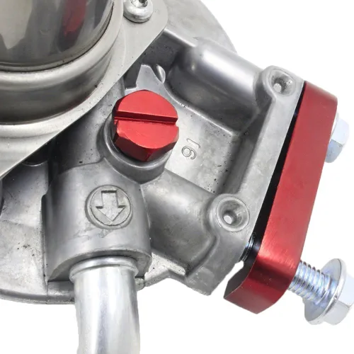 Vista 4 de iFJF Tornillo de purga de aire de aluminio Billet de repuesto para filtro de combustible diésel Duramax GM 2001-2017 Rojo