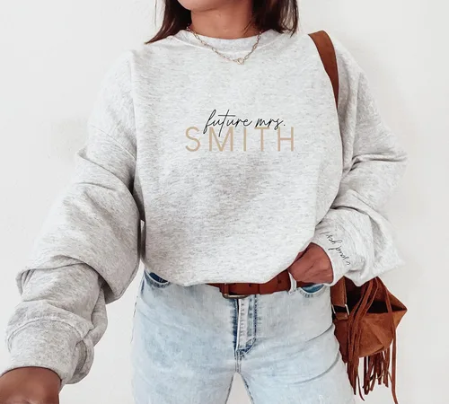 Vista 5 de Up2ournecksinfabric Future Mrs Sweatshirt - Fiance - I Said Yes - Newly Engaged - Engagement Gift - New Mrs - Custom Mrs Sweatshirt - New Mrs