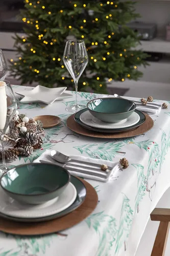 Vista 2 de Mantel de Navidad nórdico rectangular (59 x 78 pulgadas, contemporáneo)