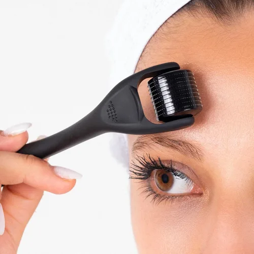 Vista 4 de Derma Roller para Cuerpo, Cabello y Cuero Cabelludo, 540 Microagujas de Titanio para Cuidado Dermatológico, Rodillo de Microagujas para Hombres