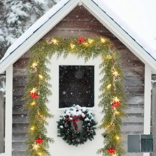 Vista 8 de Guirnalda de Navidad de 9 pies con luces a pilas, guirnalda de Navidad iluminada con piñas, bayas rojas, copos de nieve parpadeantes y árbol, luces