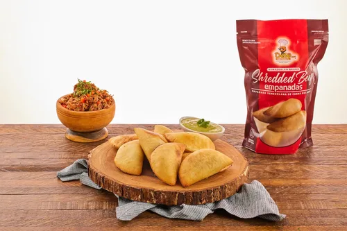 DELE FOOD Empanada de carne rallada, 3 onzas (8 unidades) – Aperitivo congelado sin gluten con masa de harina de maíz y relleno de carne salada –