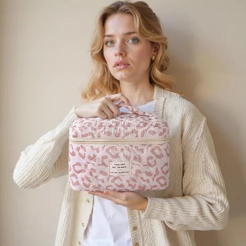 Vista 31 de HBselect Bolsa de Maquillaje Acolchada, Bolsa de Maquillaje Grande de Algodón para Viaje, Lindas Bolsas de Maquillaje con Flores Coquette, Bolsas